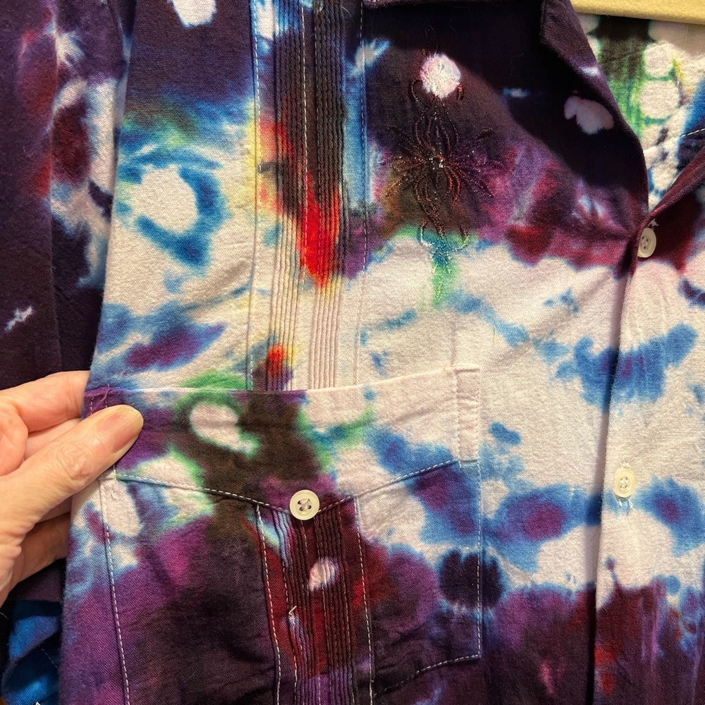 Men's Tie-Dye Shirt - Picture 4 of 5